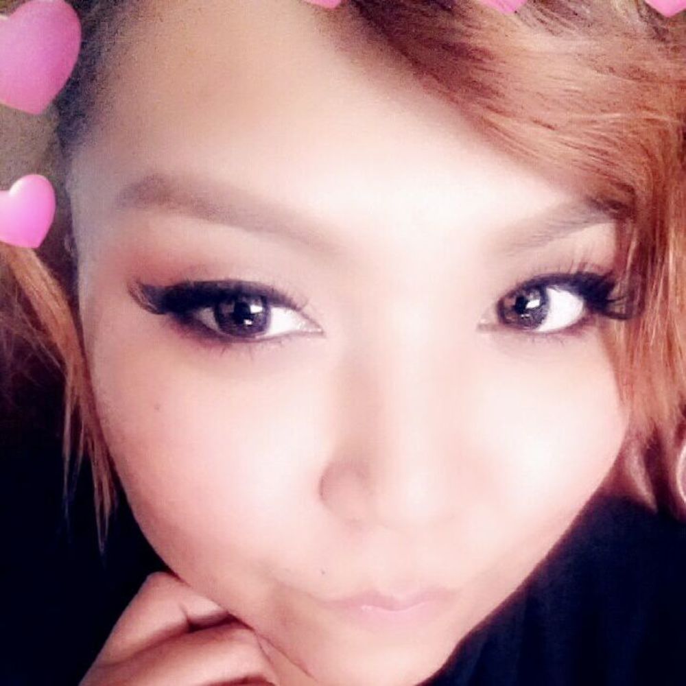 Meet your Posher, Hillary